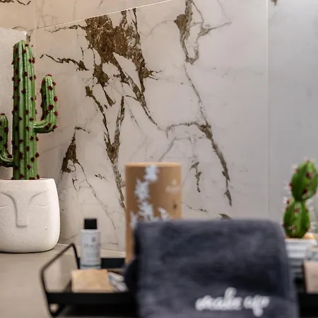 Cactus *